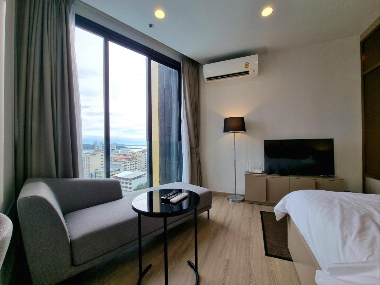 Edge Central Pattaya Near Walking Street Buitenkant foto